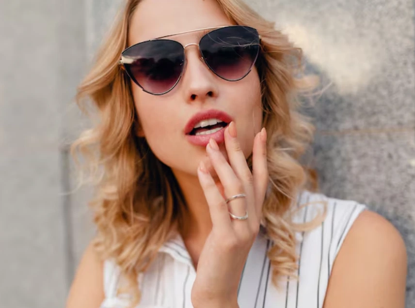 prada sunglsses for women
